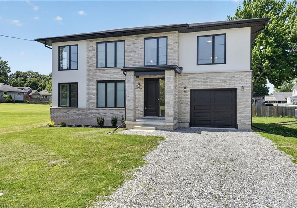 203-park-street-ridgeway-ontario-40845059