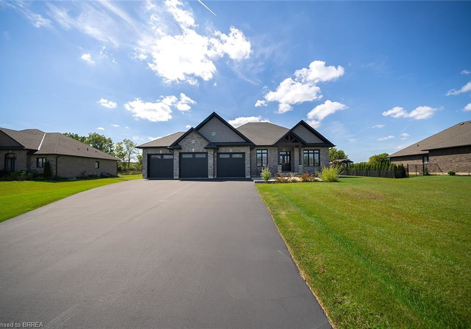 21-tedley-boulevard-brantford-ontario-40845097