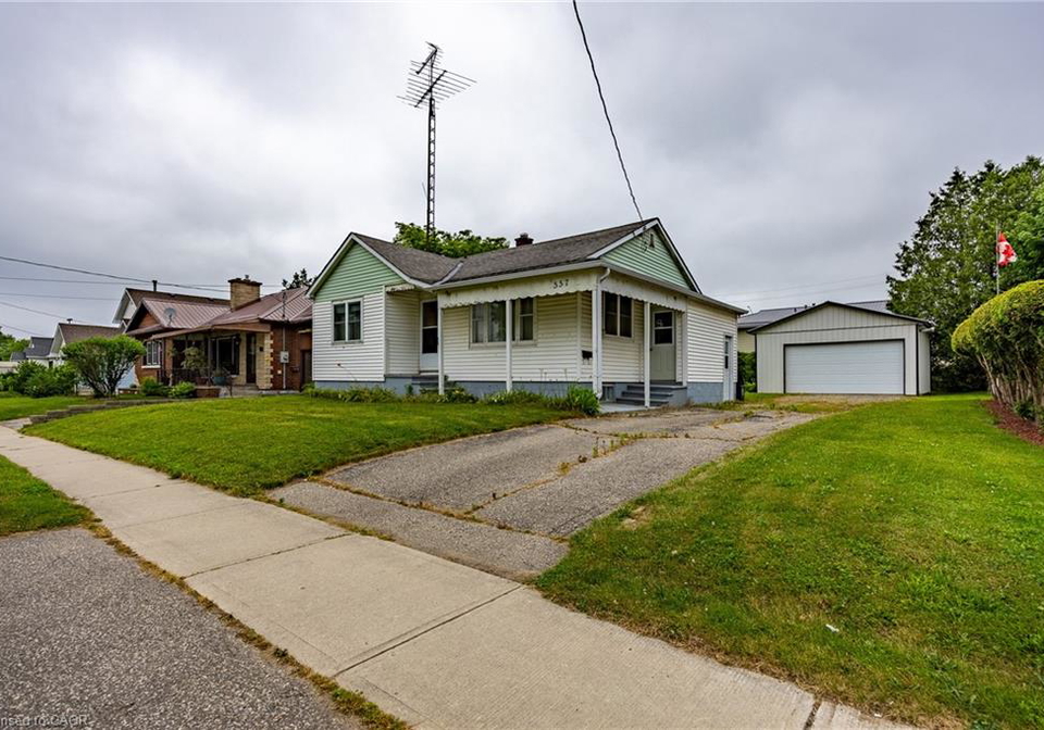 557-orchard-avenue-delhi-ontario-40845109