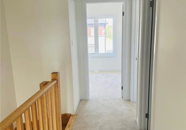 12-lilac-lane-thorold-ontario-40845120