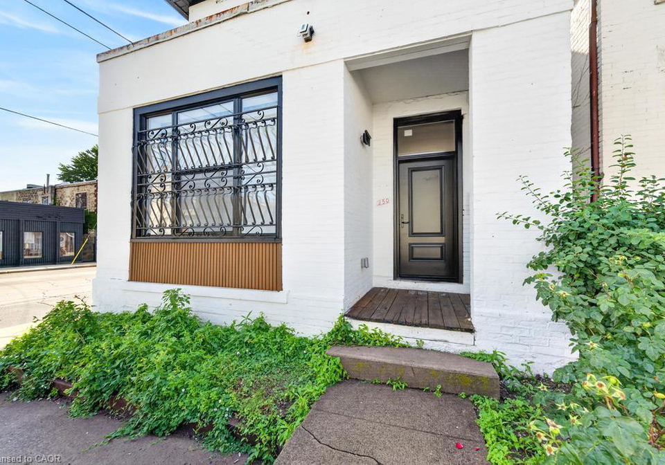 250-hughson-street-n-hamilton-ontario-40845140