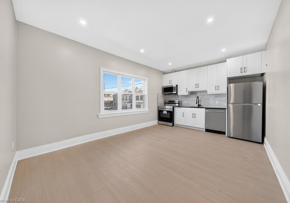 250-hughson-street-n-hamilton-ontario-40845140