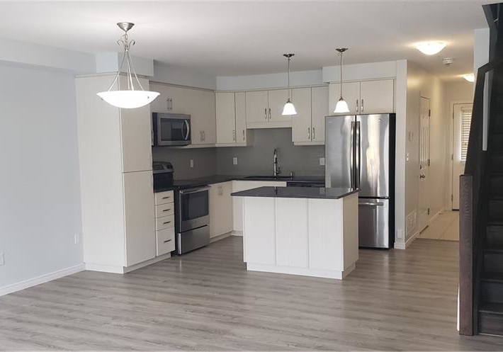 566-blair-creek-drive-kitchener-ontario-40845163