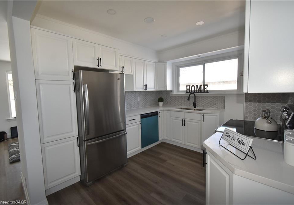 346-brompton-avenue-woodstock-ontario-40845191