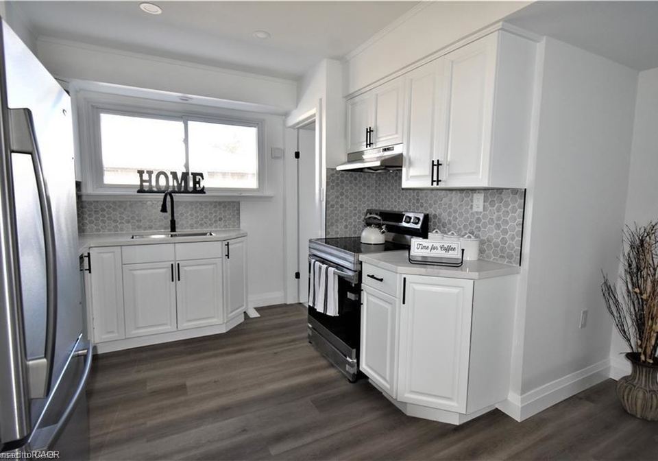 346-brompton-avenue-woodstock-ontario-40845191