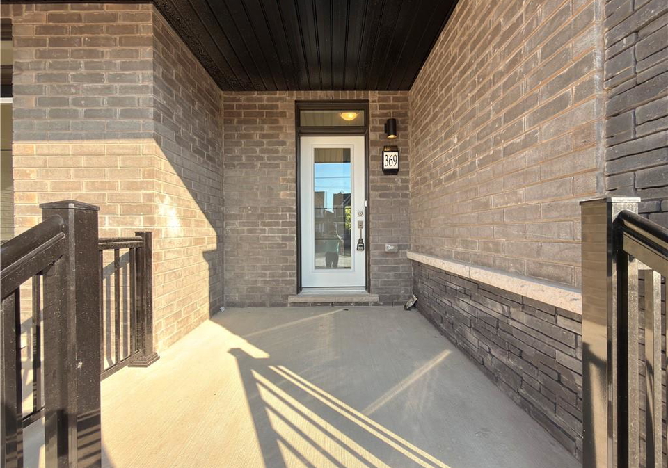 369-starlight-avenue-breslau-ontario-40845199