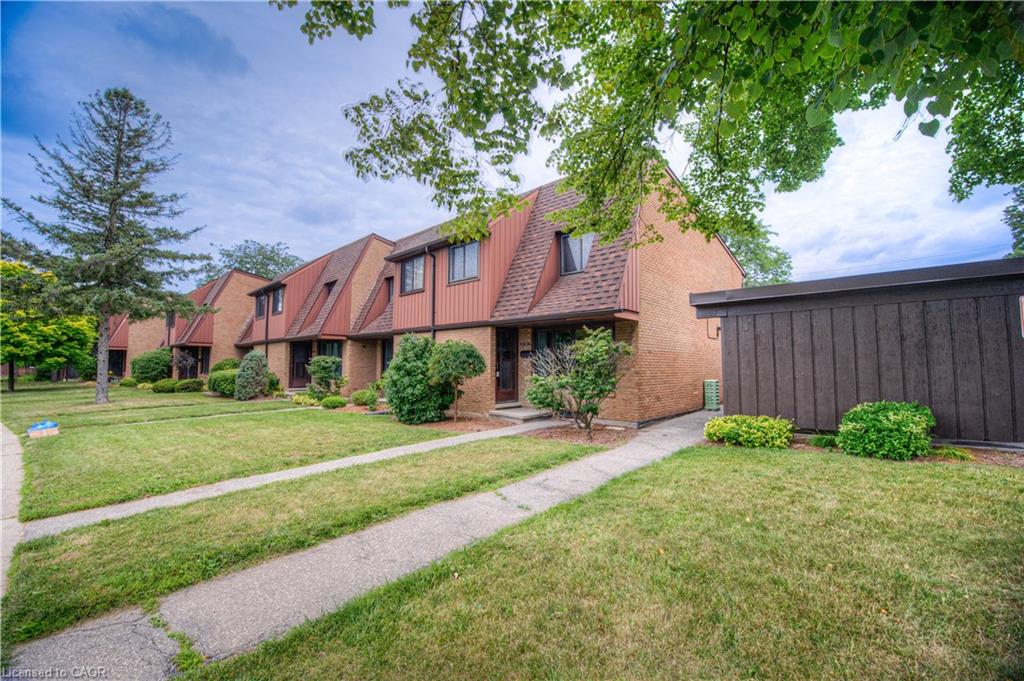 112-kingswood-drive-kitchener-ontario-40845201