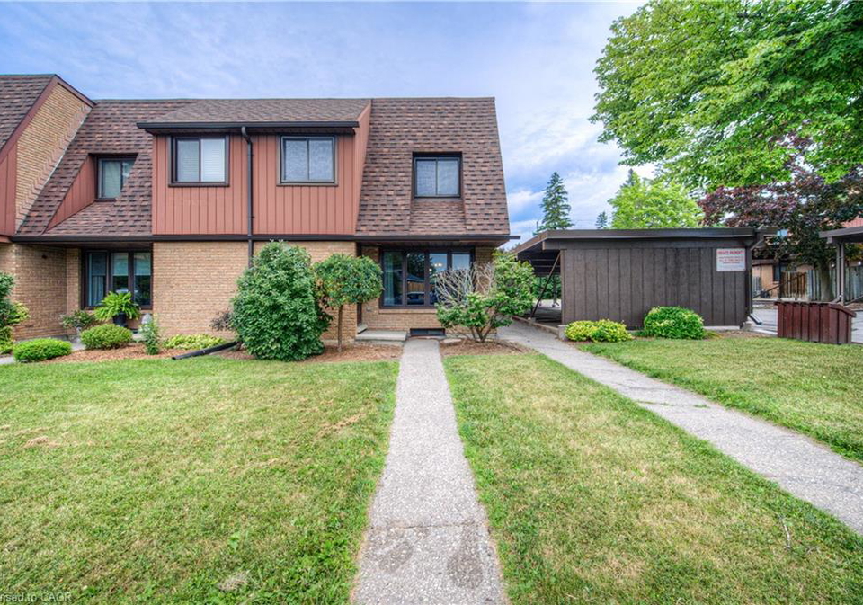 112-kingswood-drive-kitchener-ontario-40845201