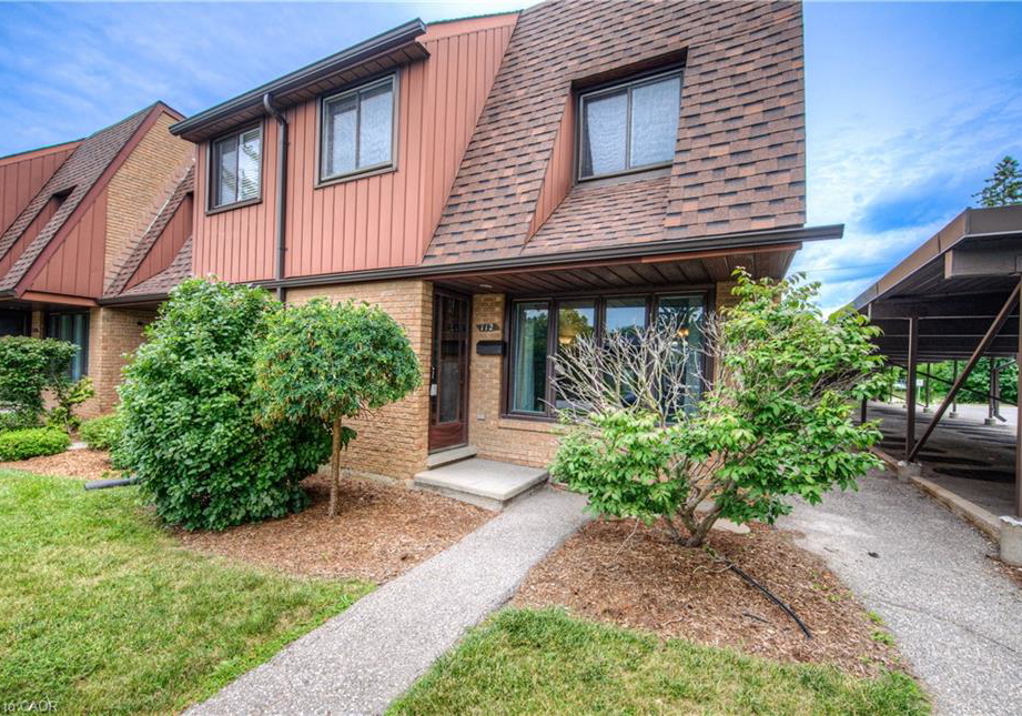 112-kingswood-drive-kitchener-ontario-40845201