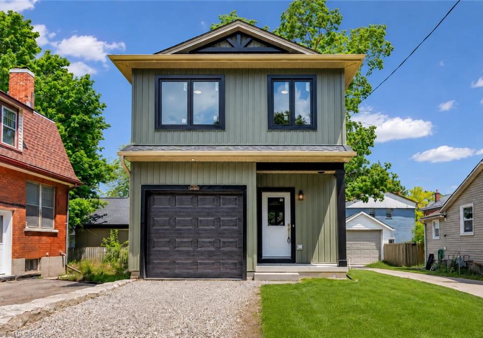 79-metcalf-street-woodstock-ontario-40845212