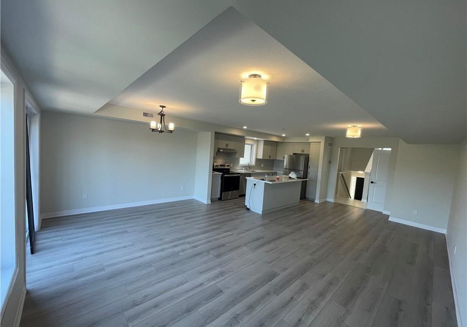 15-stauffer-woods-trail-kitchener-ontario-40845235
