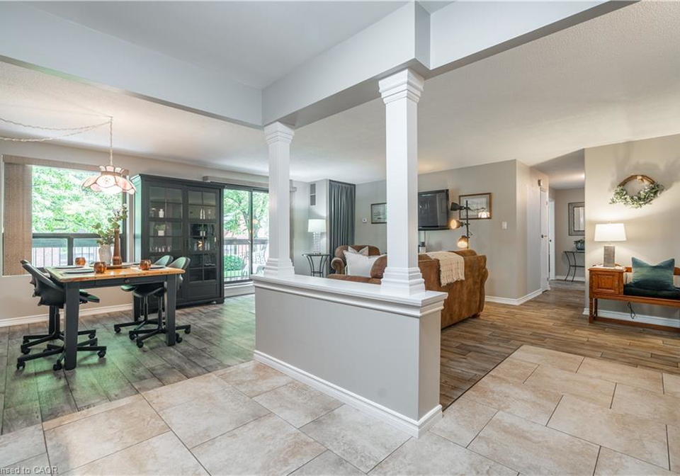966-queenston-road-stoney-creek-ontario-40845240