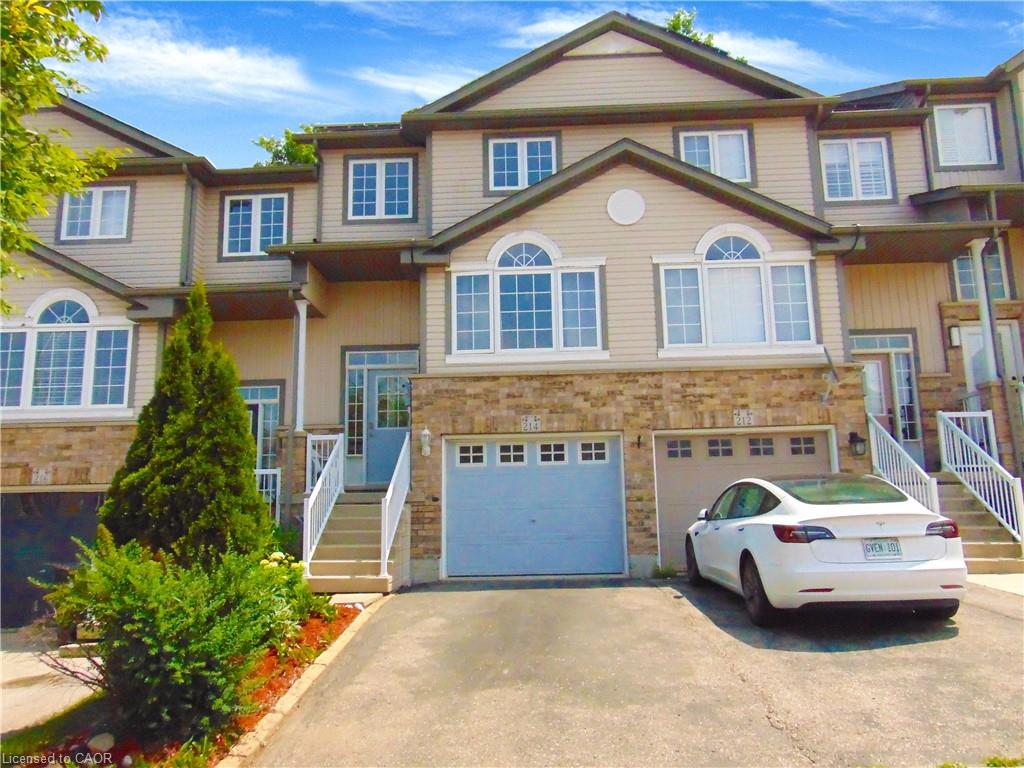 214-snowdrop-crescent-kitchener-ontario-40845246