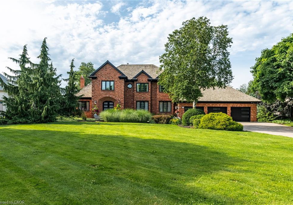 17-lochside-drive-stoney-creek-ontario-40845249