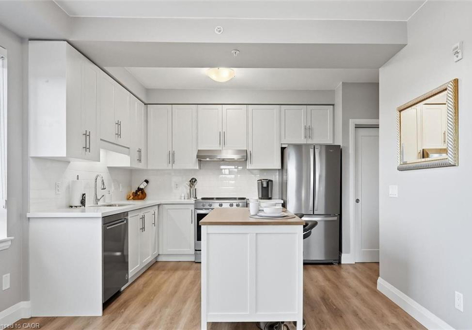 30-hamilton-street-s-waterdown-ontario-40845258