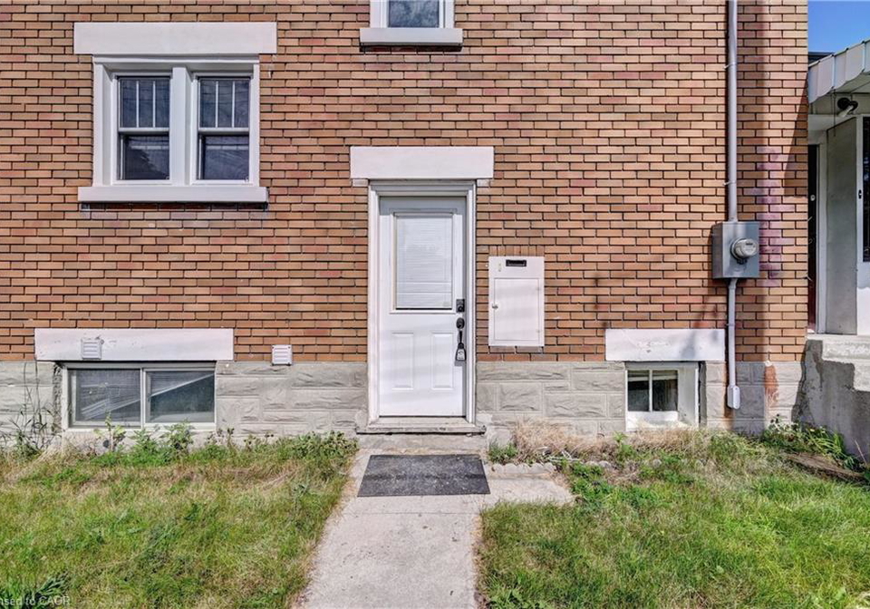 147-courtland-avenue-e-kitchener-ontario-40845269