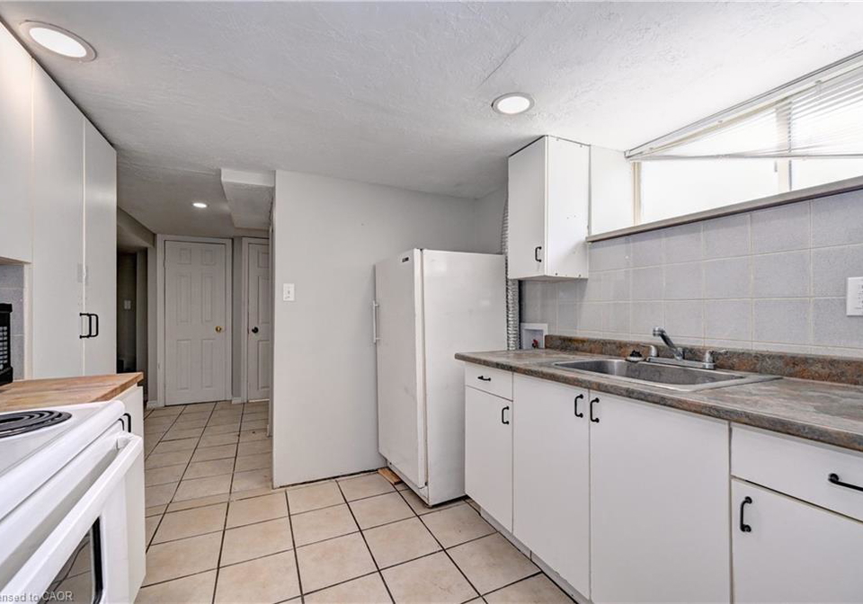 147-courtland-avenue-e-kitchener-ontario-40845269