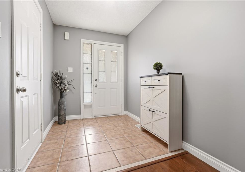 2408-nichols-drive-oakville-ontario-40845270