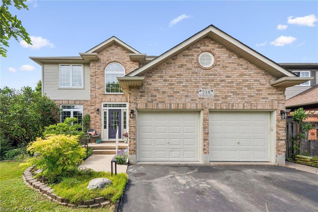 538-sandbanks-crescent-waterloo-ontario-40845281