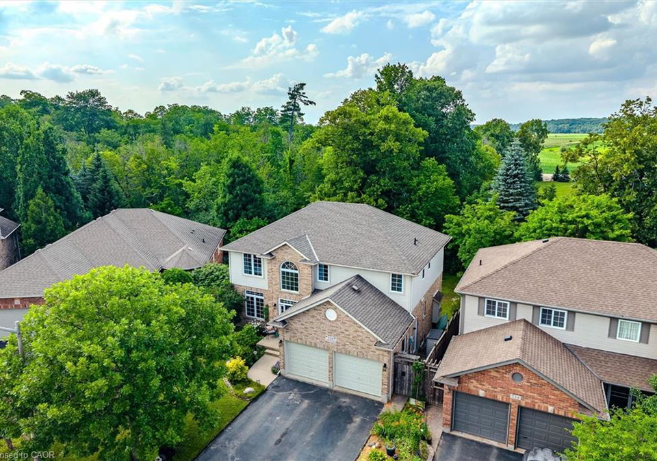 538-sandbanks-crescent-waterloo-ontario-40845281