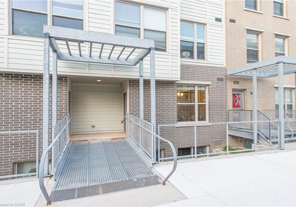 62-balsam-street-waterloo-ontario-40845295