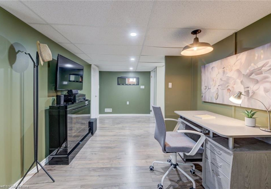 13-lowell-street-s-cambridge-ontario-40845300