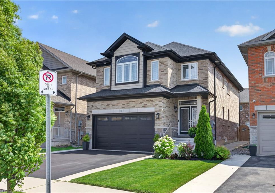 5-narbonne-crescent-stoney-creek-ontario-40845317