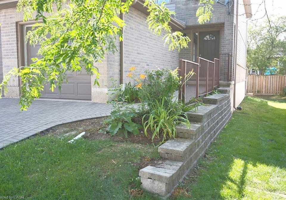 230-blackhorne-drive-kitchener-ontario-40845338