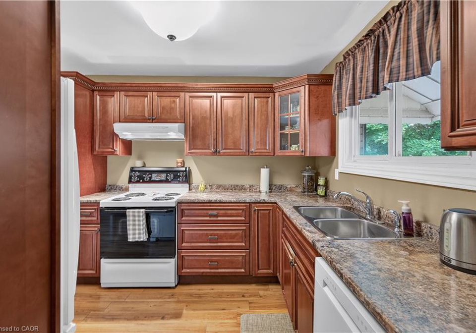 28-boston-crescent-hamilton-ontario-40845341