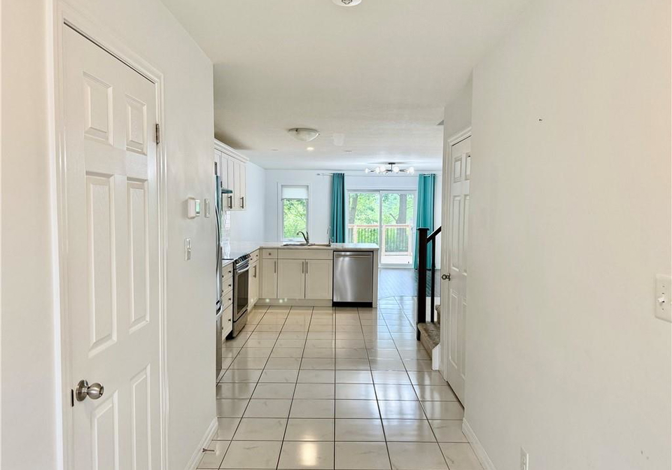 135-hardcastle-drive-cambridge-ontario-40845364