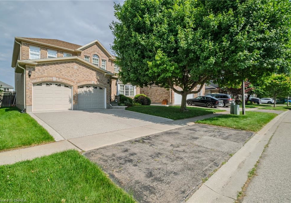 46-webb-avenue-brantford-ontario-40845375