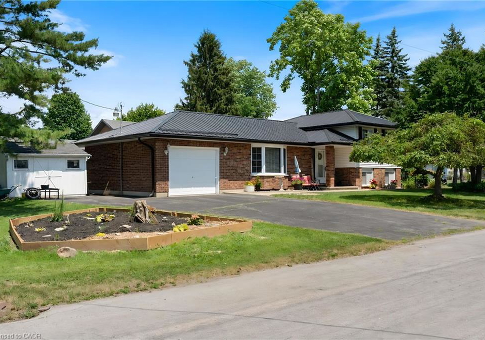 25-lakeview-avenue-port-dover-ontario-40845386