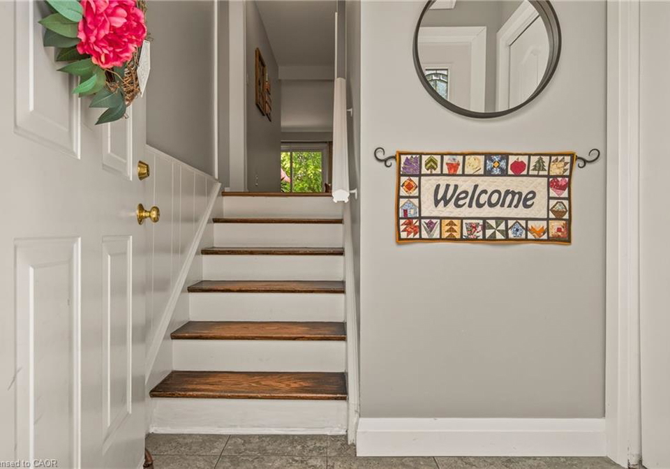 2241-mountain-grove-avenue-burlington-ontario-40845392