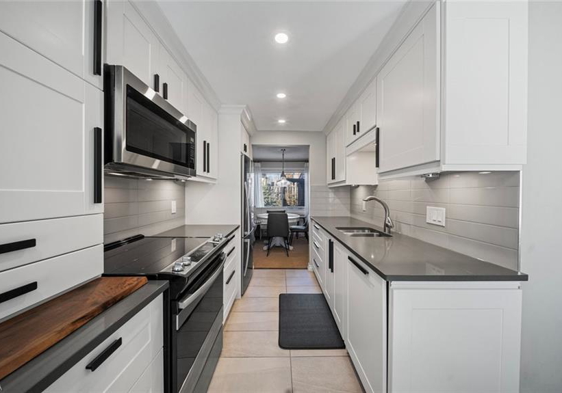 23-freeman-crescent-simcoe-ontario-40845399