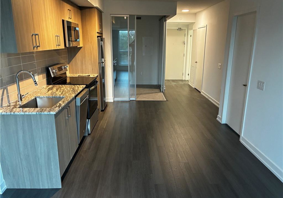 4010-eglinton-avenue-etobicoke-ontario-40845433