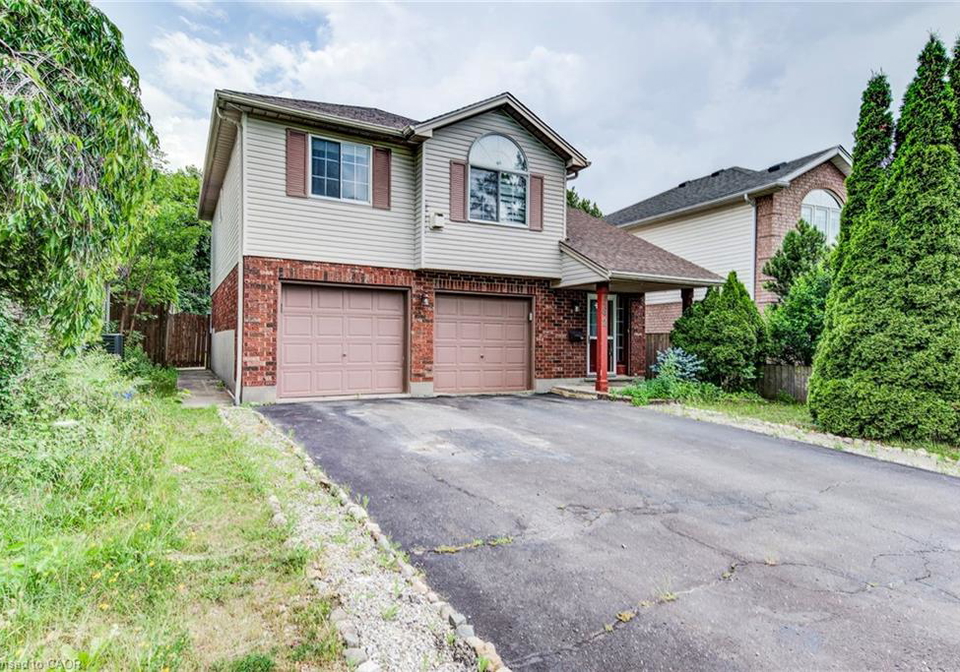 562-erinbrook-drive-kitchener-ontario-40845438