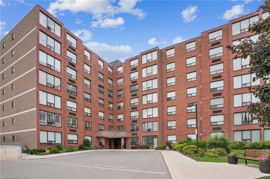 99-donn-avenue-stoney-creek-ontario-40845467