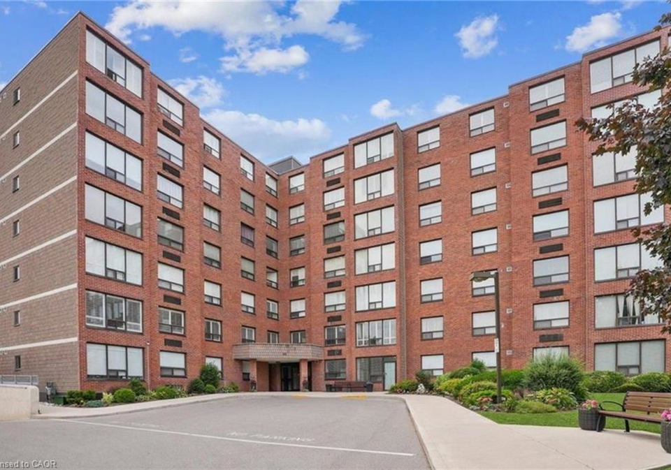 99-donn-avenue-stoney-creek-ontario-40845467