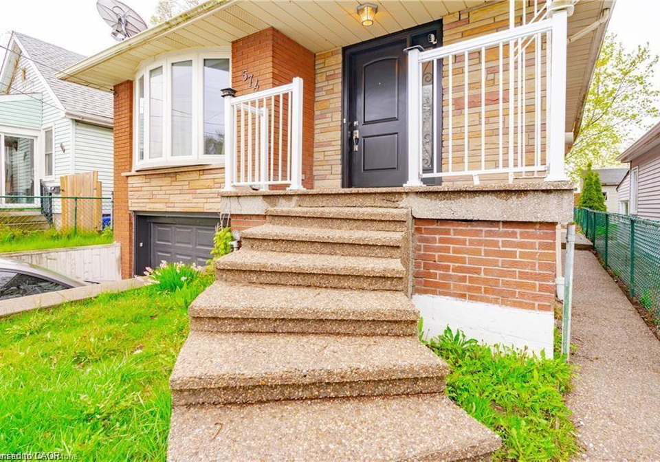 574-upper-sherman-avenue-hamilton-ontario-40845477