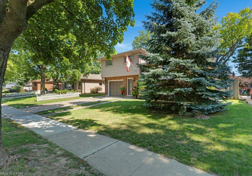 236-winston-boulevard-cambridge-ontario-40845496