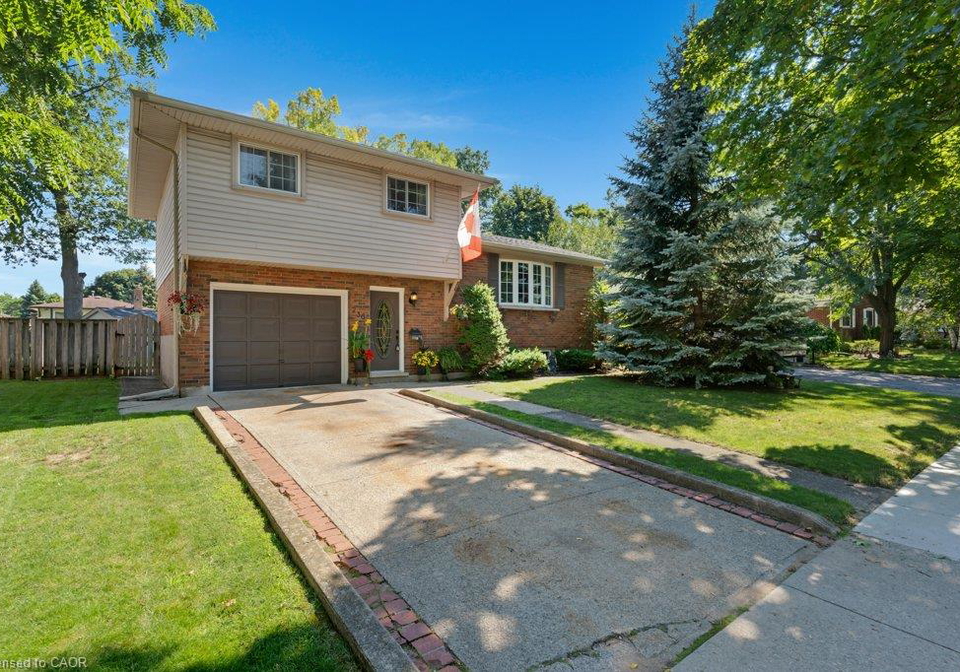 236-winston-boulevard-cambridge-ontario-40845496