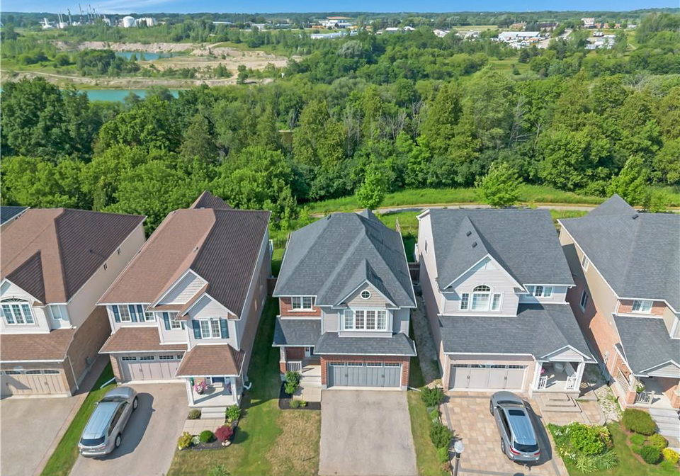 143-stillwater-street-kitchener-ontario-40845531