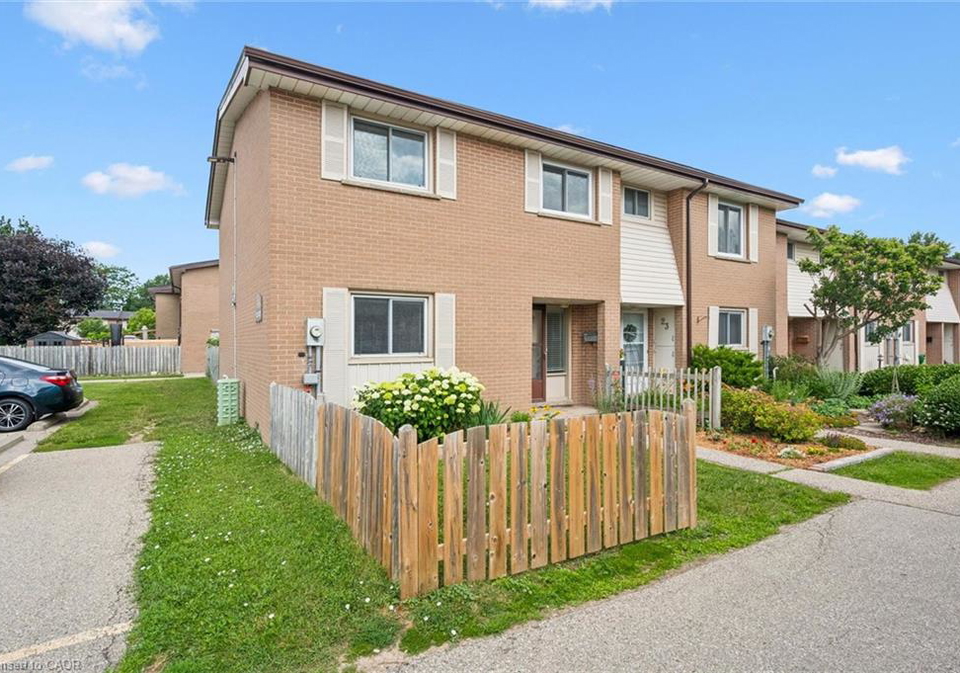 427-victoria-road-guelph-ontario-40845534