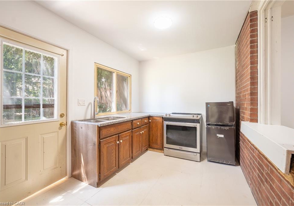 1274-barton-street-e-hamilton-ontario-40845542