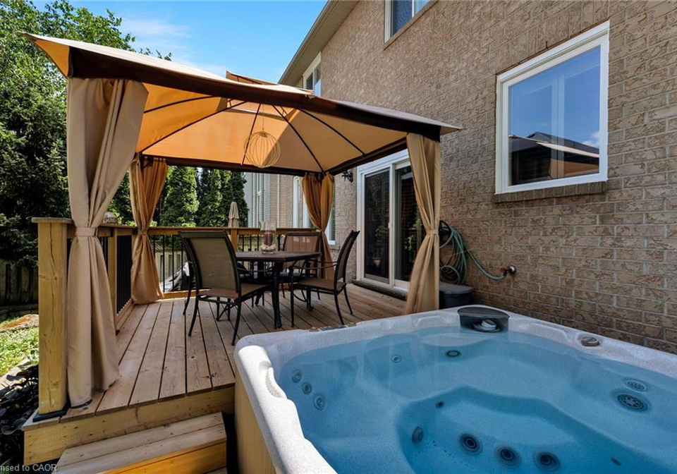 2261-grouse-lane-oakville-ontario-40845546