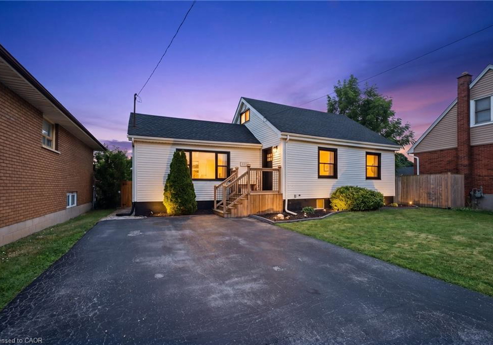 481-upper-gage-avenue-hamilton-ontario-40845572