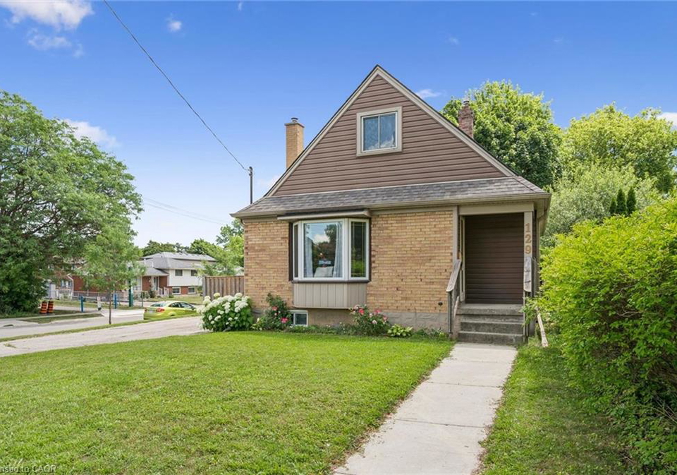 129-florence-avenue-kitchener-ontario-40845585