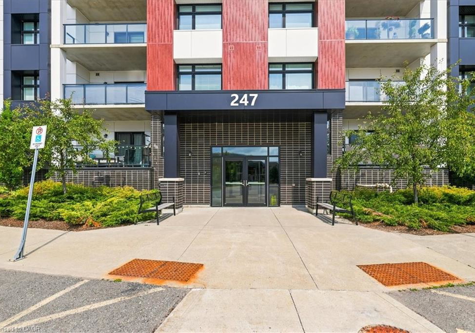 247-grey-silo-road-waterloo-ontario-40845607