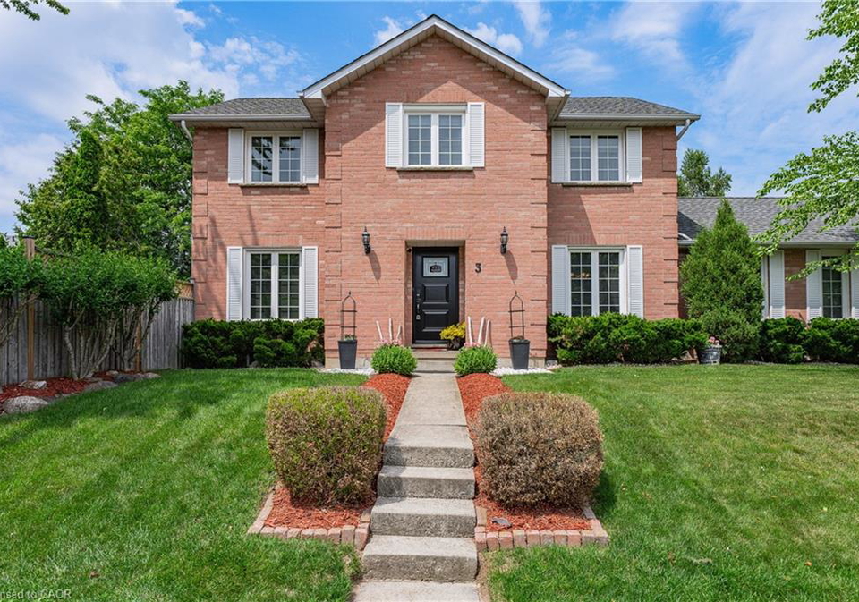 3-wallace-drive-cambridge-ontario-40845629