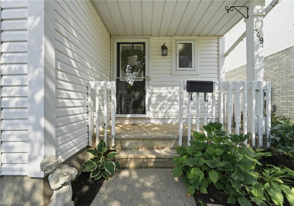 449-exmoor-street-waterloo-ontario-40845642